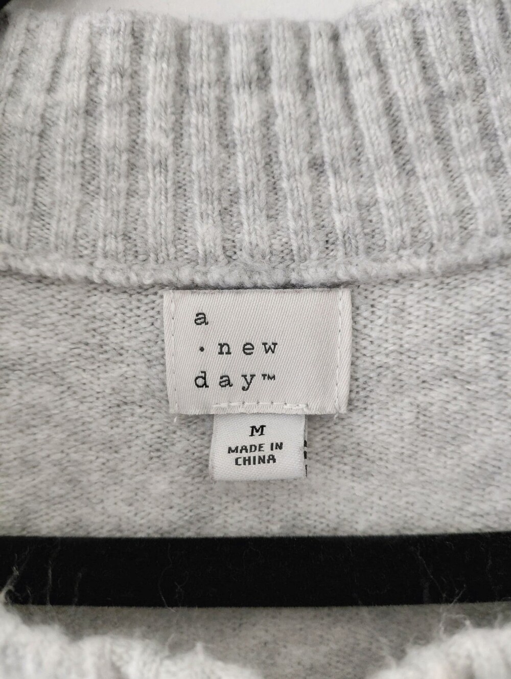 Cozy Oversized Crewneck Sweater - Light Gray - Picture 5 of 8
